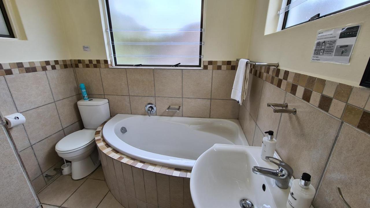 Hathaway Guest House East London Buitenkant foto