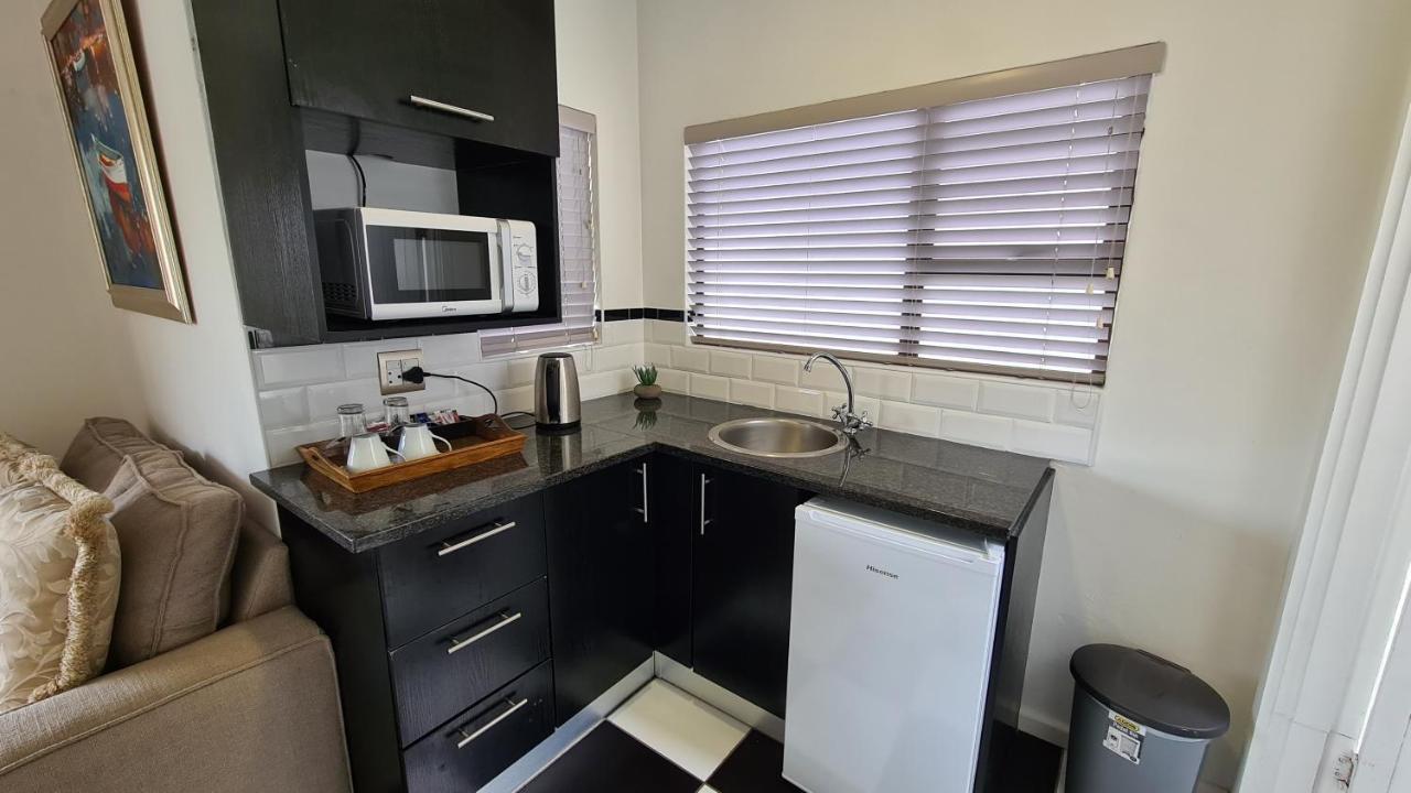 Hathaway Guest House East London Buitenkant foto