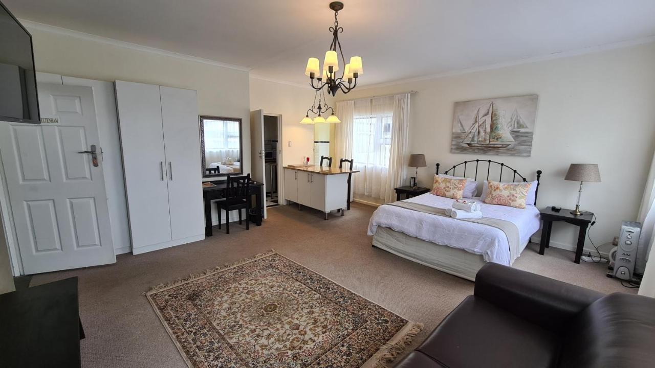 Hathaway Guest House East London Buitenkant foto