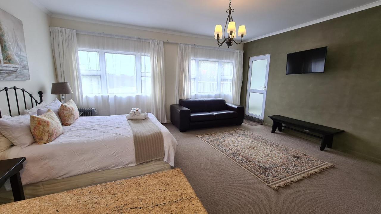 Hathaway Guest House East London Buitenkant foto