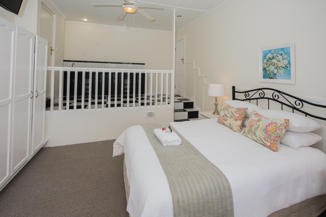 Hathaway Guest House East London Buitenkant foto